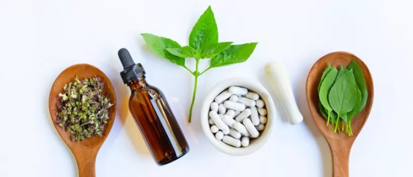 Apakah Aman Mengombinasikan Obat Medis dan Herbal